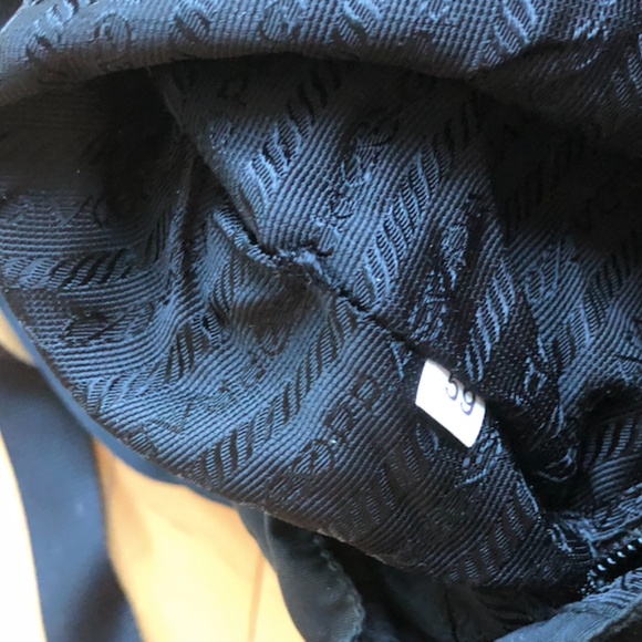 Prada vintage nylon backpack - Picture 4 of 8